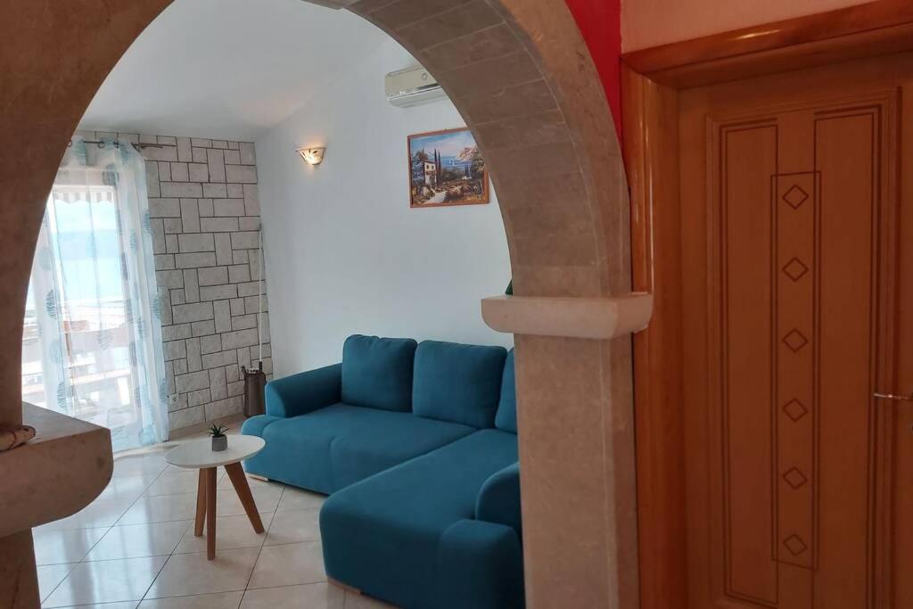 Beautiful Apartment 80 M From The Sea Marusici  Eksteriør bilde