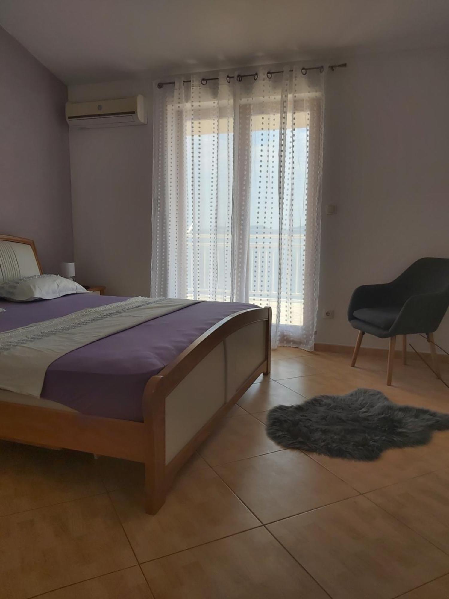 Beautiful Apartment 80 M From The Sea Marusici  Rom bilde